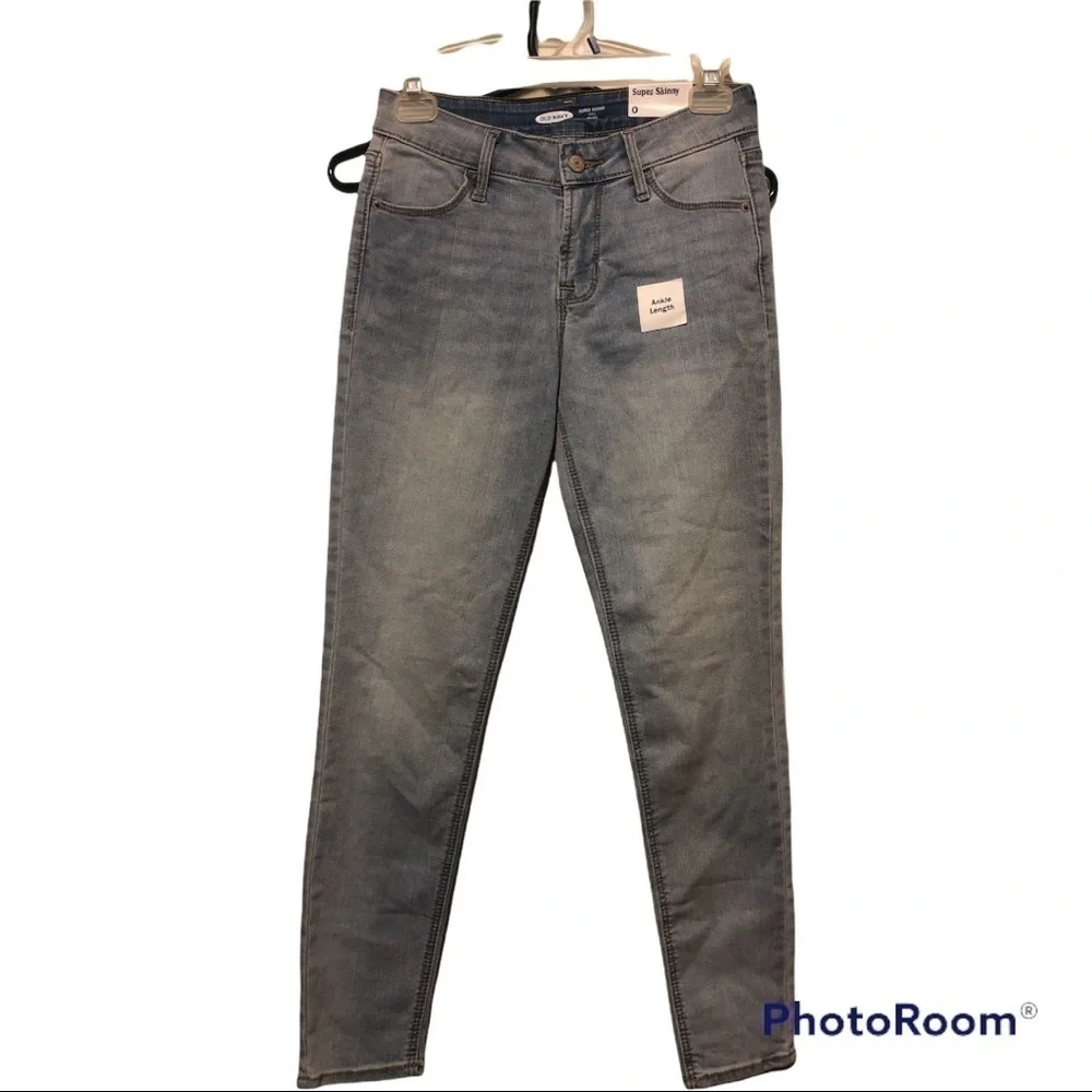 Old Navy Super Skinny jeans size 0